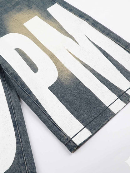 Jeansshorts mit Used-Look und SUPM-Buchstabenprint