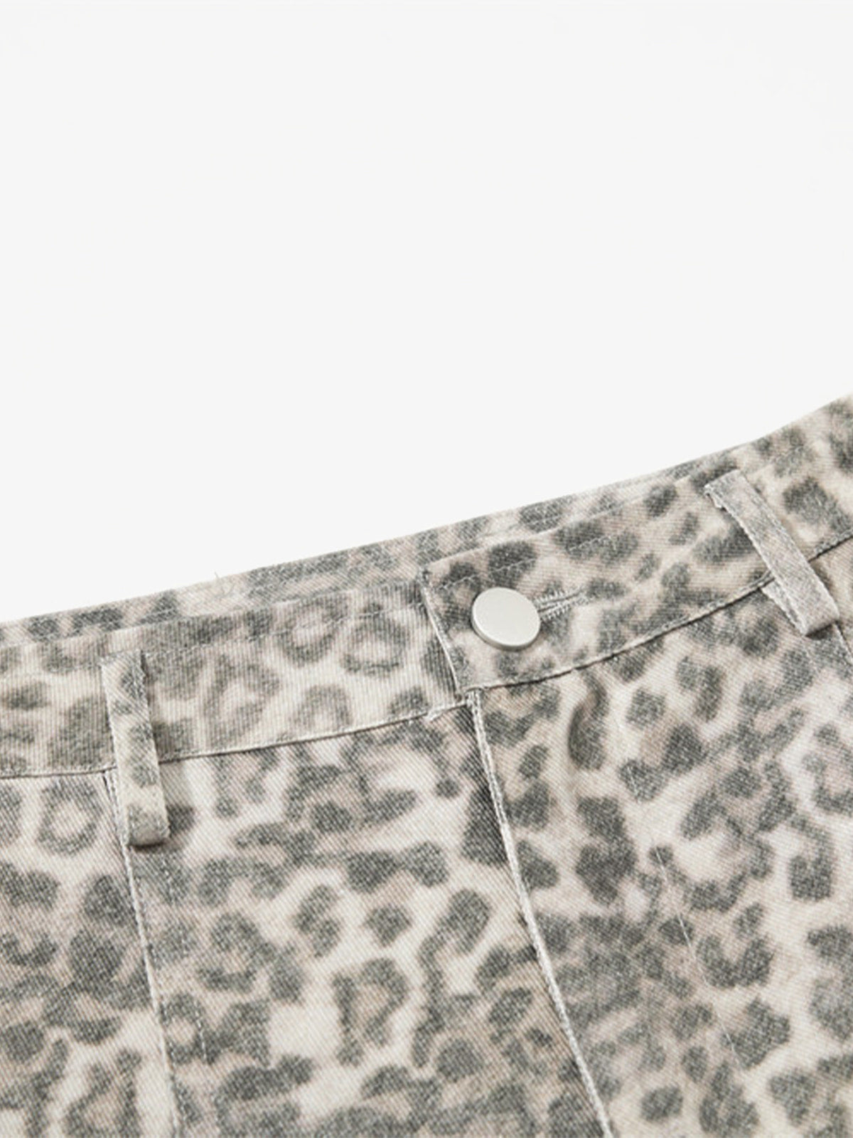 Leopard Print Wide Leg Pants - Trendy and Stylish for Everyday Wear 