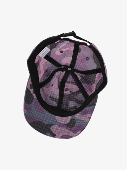 Edgy Spike-Embellished Sunglasses for Bold Fashionistas 