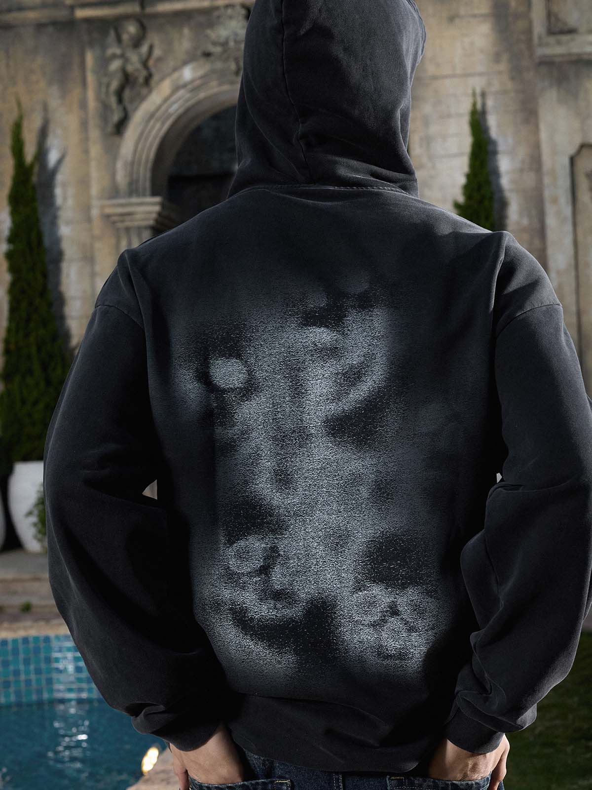Rhinestone Letter Airbrush Graphic Pullover Hoodie 