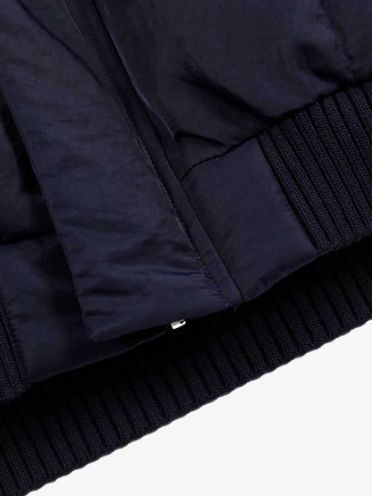 Warmth-Enhancing Faux Fur Collar Vest for Winter Outdoors 