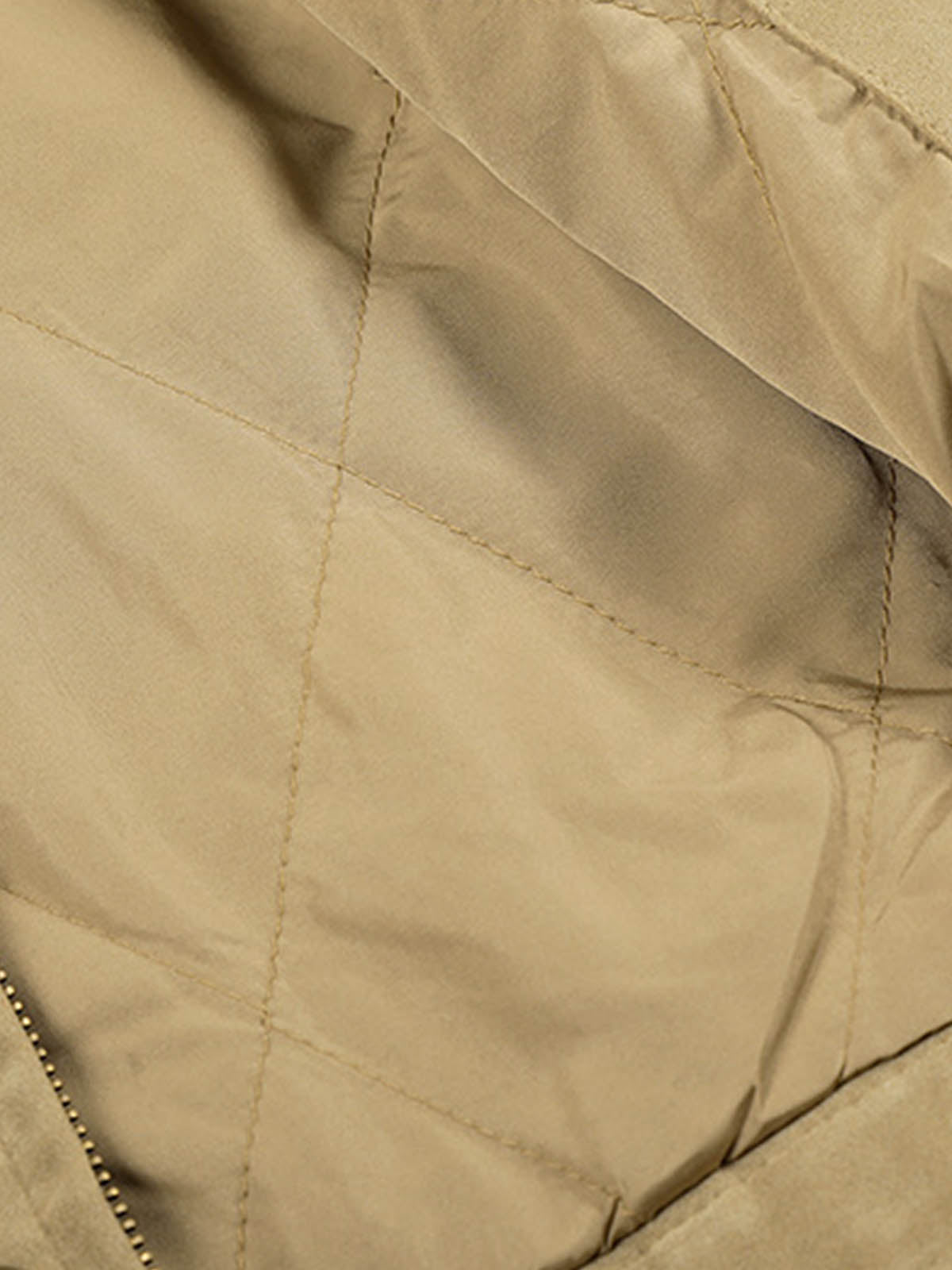 Stylish Faux Fur Collar Jacket for Men and Women - Trendy Design with High-Quality Details 