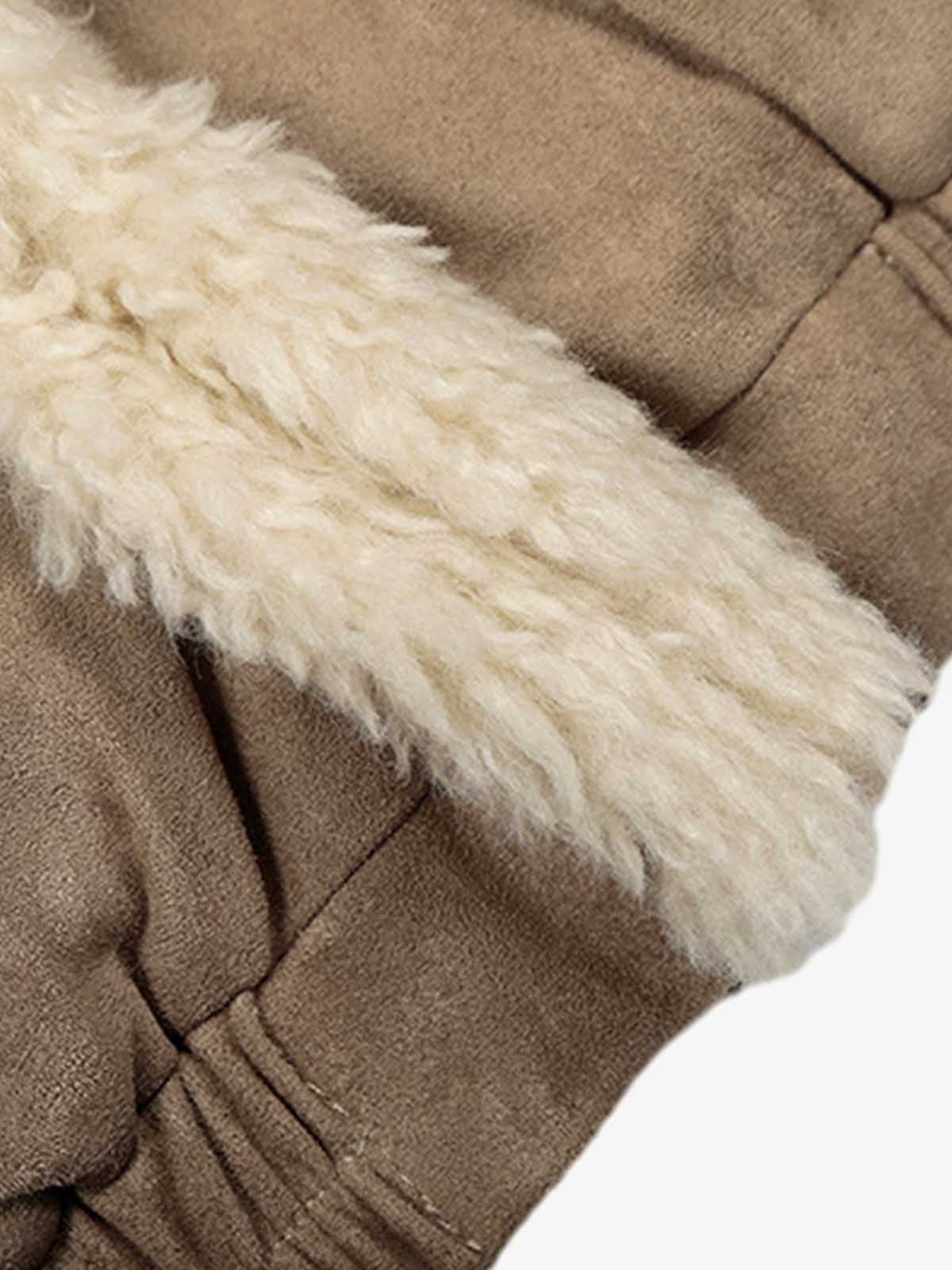 Stylish Faux Fur Collar Jacket for Men and Women - Trendy Design with High-Quality Finish 