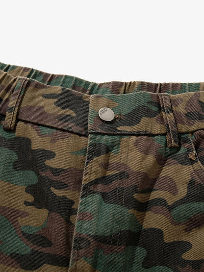Plaid Jacket with Zipper Detail and Keychain Accessory 