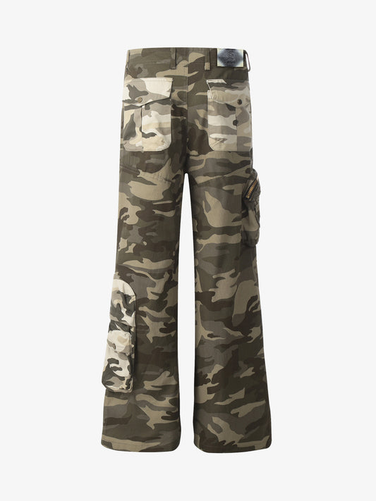 Camo Multi-Pocket Cargo Pants