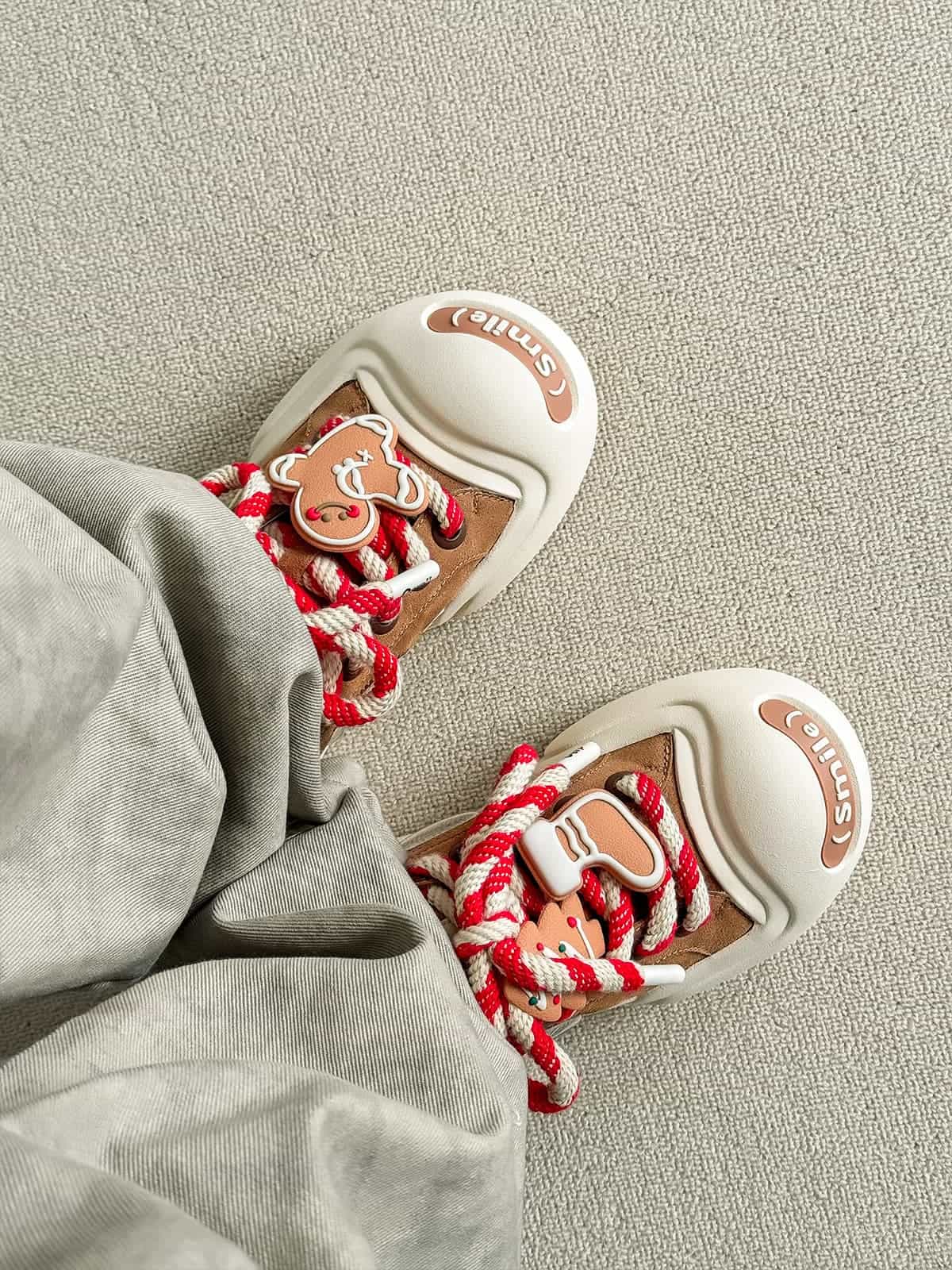 Stylish Platform Sneakers with Heart Design for Everyday Wear 