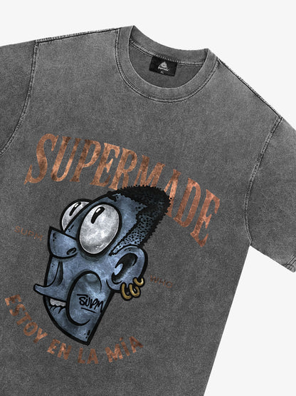 Graphic Print T-Shirt with Bold Artwork and Trendy Design 