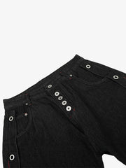 Dekonstruierte Scimitar-Jeans mit Knopfleiste