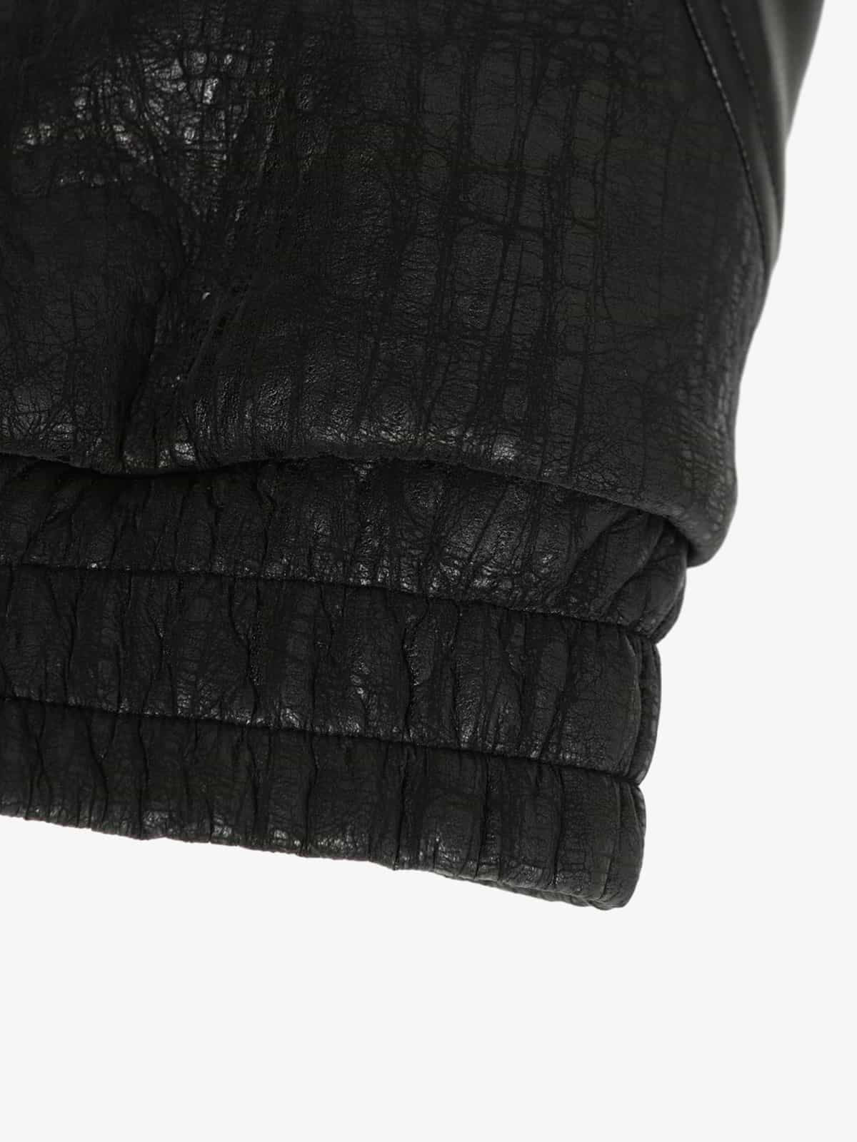 Stylish Black Bomber Jacket for Modern Fashionistas 