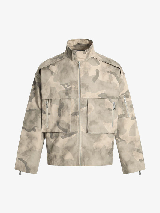 Camouflage Print Utility Jacket for Men - Stylish and Functional Design 