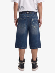 Pantaloncini di jeans con ricami a stella e rivetti