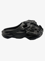 Skull Graphic Non-Slip Clogs