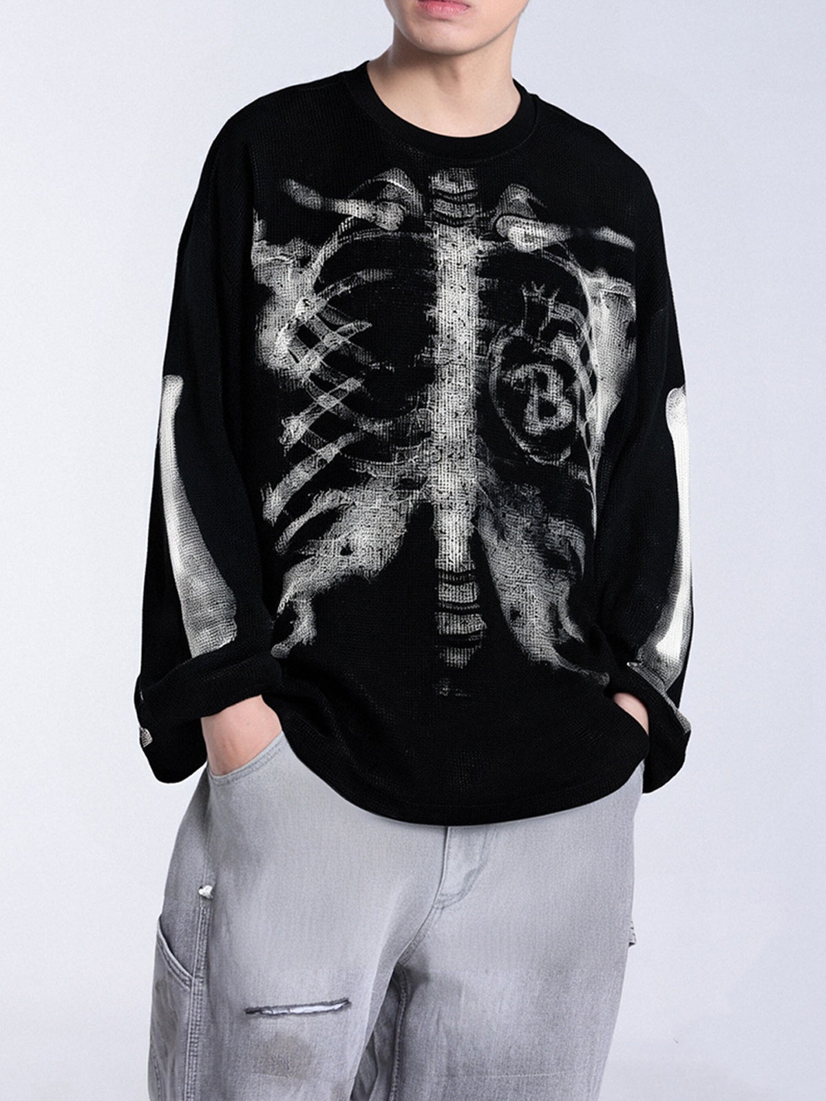 Skeleton Graphic Waffle Crewneck – Spooky Halloween Vibes 