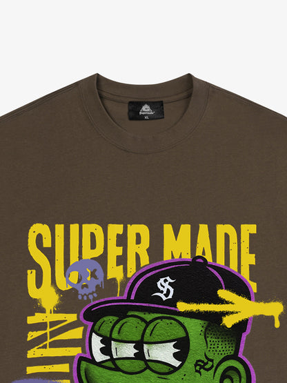 Graphic T-Shirt with Bold Monster Design for Streetwear Enthusiasts 