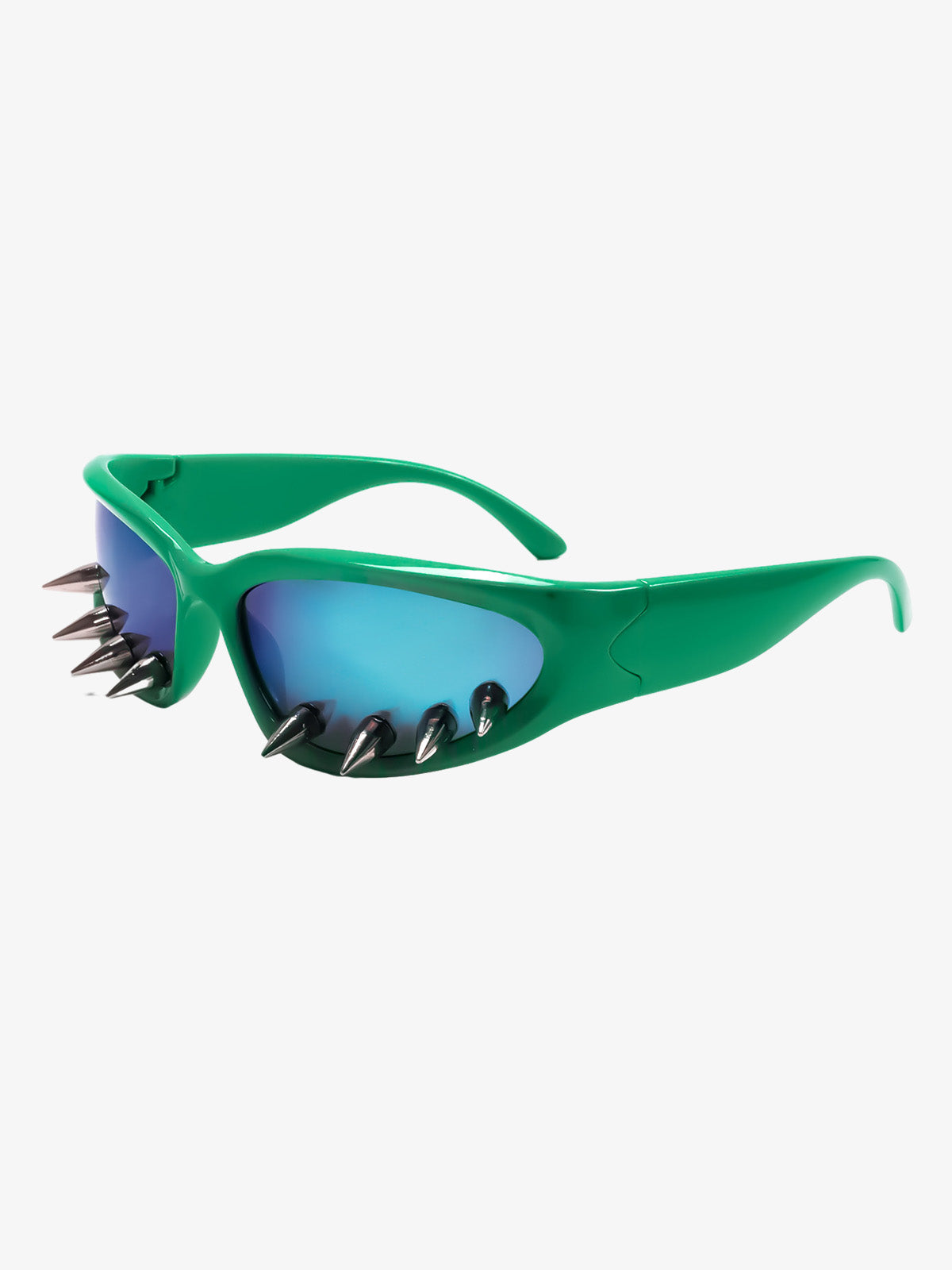 Edgy Spike-Embellished Sunglasses for Bold Fashion Statements 