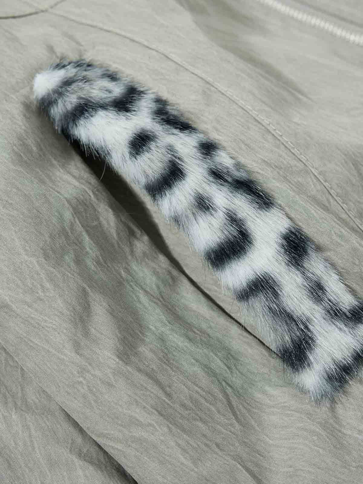 Camouflage Pattern Hoodie for All-Season Comfort and Style 