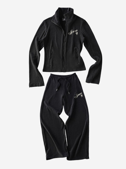 Trainingsanzug mit Logo-Grafik, Stehkragen und schmaler Passform