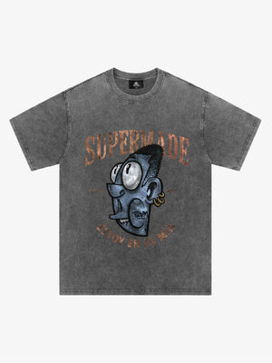 Graphic Print T-Shirt with Bold Artwork and Trendy Design 