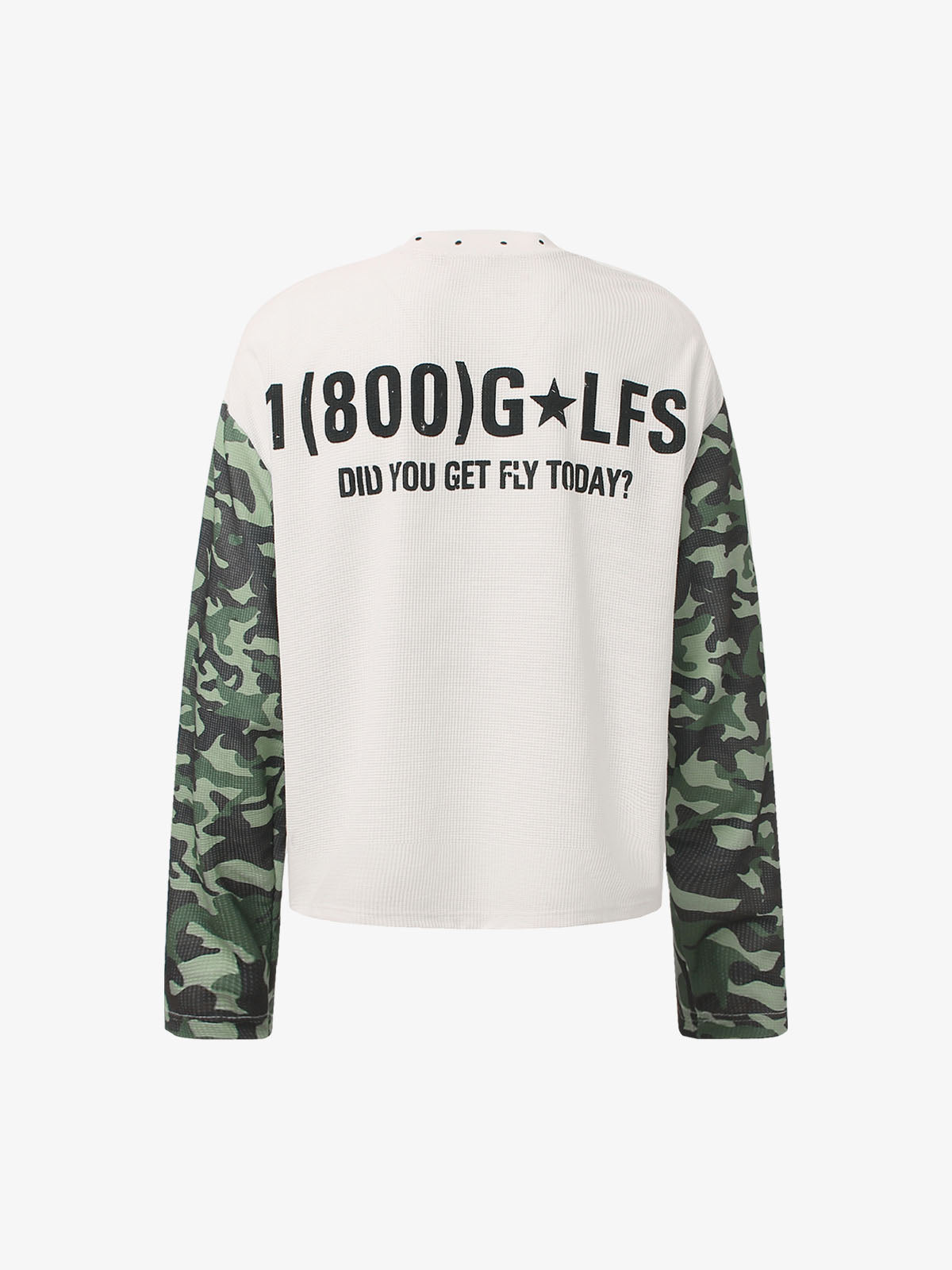 Camo Sleeve Sports Graphic Long-Sleeve Tee for Active Lifestyle 