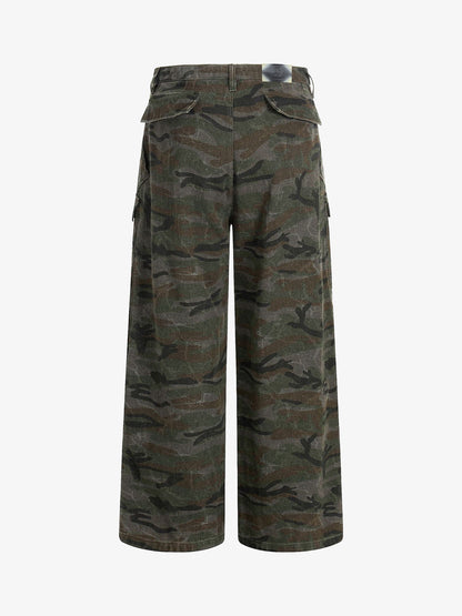 Faded Camo Graphic Wide-Leg Cargo Pants 