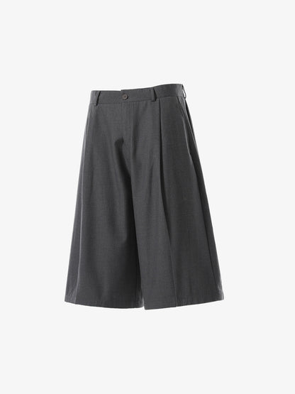 Tailored Wide-Leg Woven Pleated Shorts 
