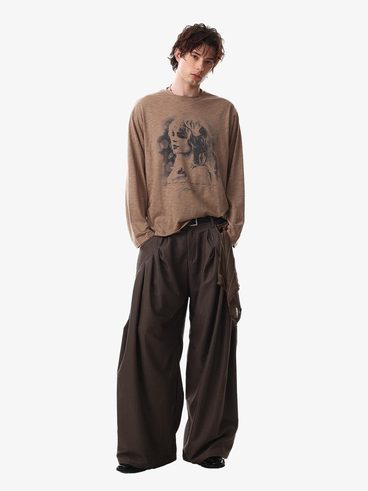 Vintage Portrait Graphic Long Sleeve T-Shirt