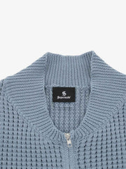 Strickjacke mit Abzeichenknöpfen