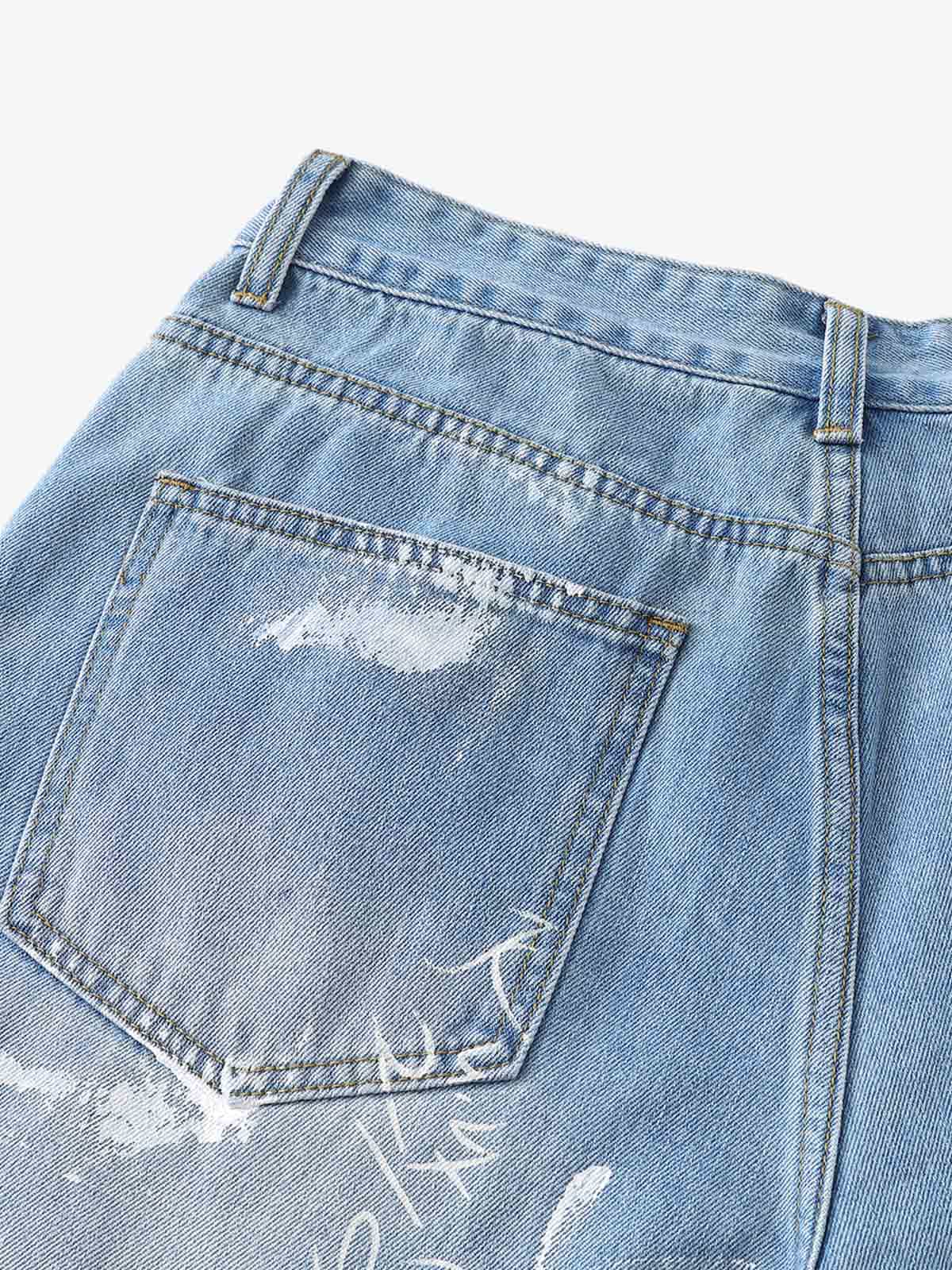 Light Wash Distressed Denim Shorts – Graffiti Print Wide-Leg Streetwear