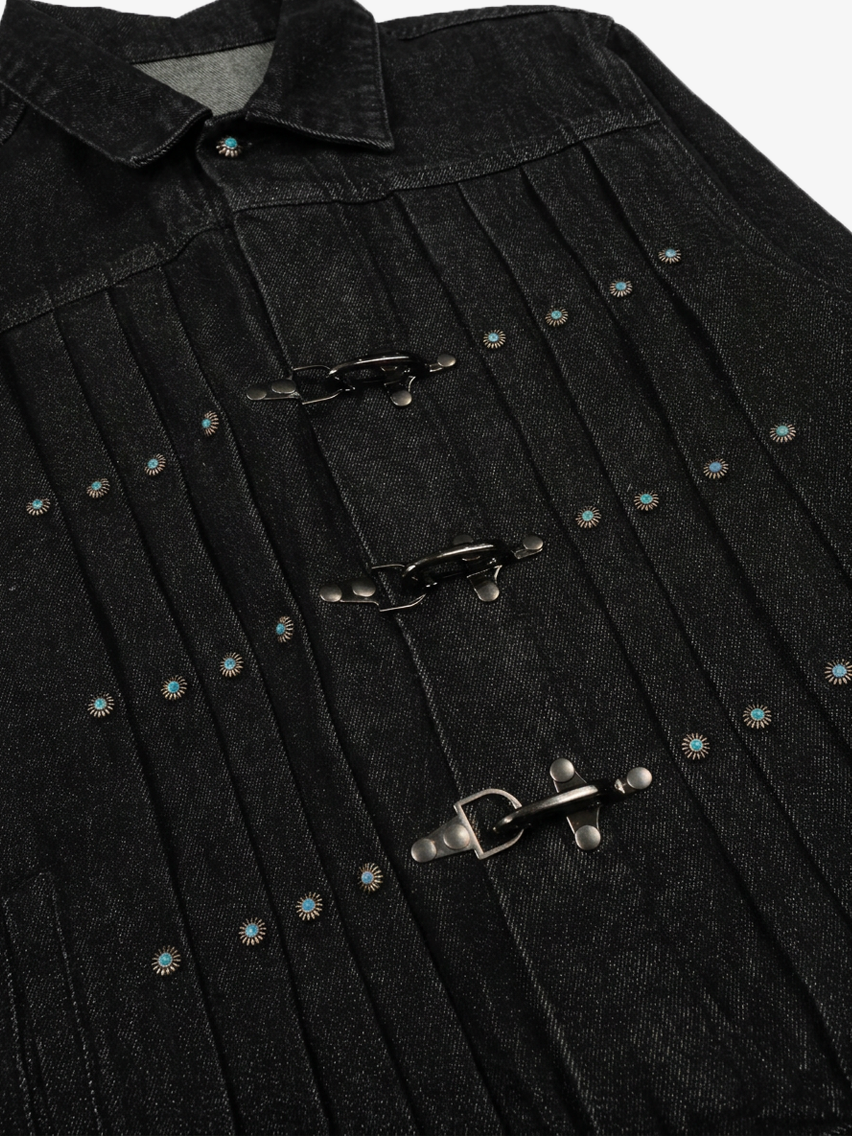 Metal Buckle Pleated Boxy Denim Coat