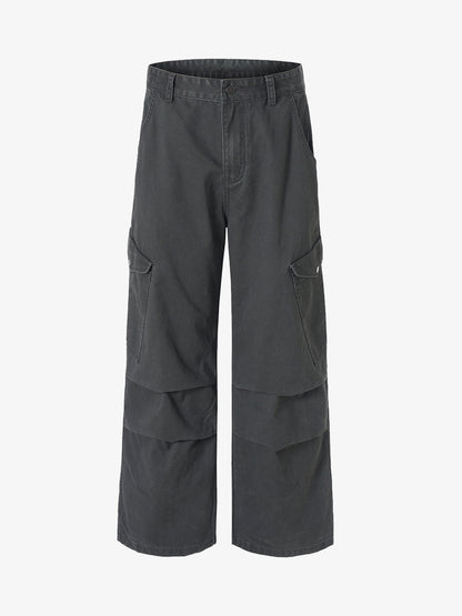 Cargo Pants with Multiple Pockets for Versatile Use 