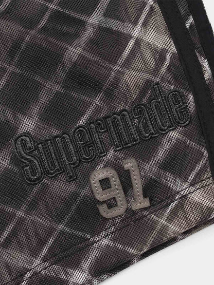 Sportliche Shorts mit Y2K-Grafikstreifen