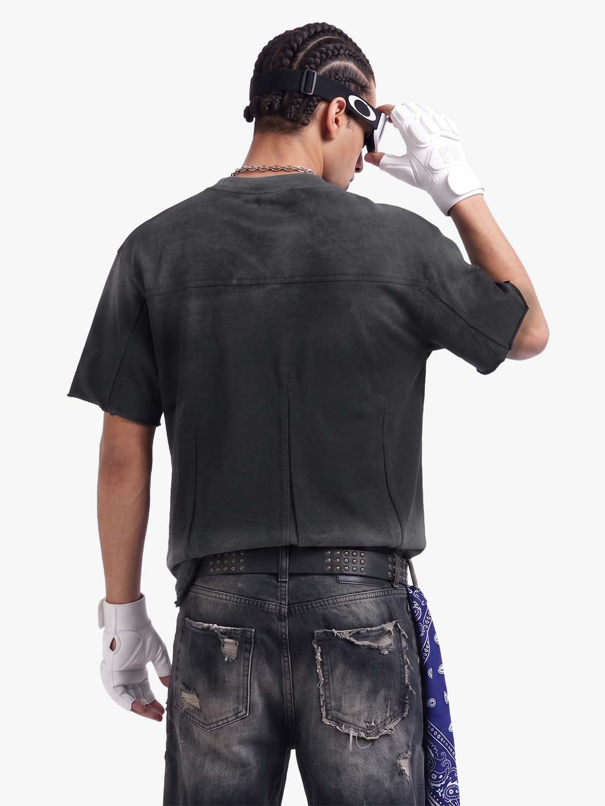 T-shirt surdimensionné à panneaux utilitaires