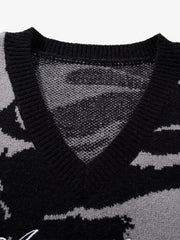 High Street Dark Skull Frayed-edge V-neck Sweater Vest 