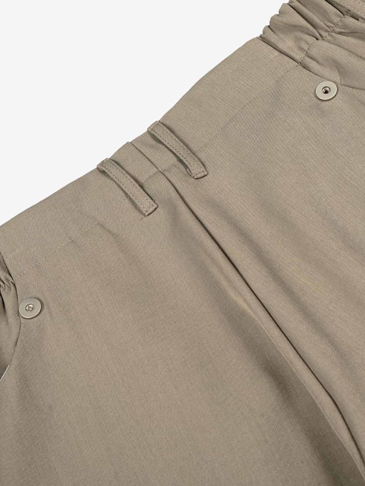 Wide-Leg Cargo Capri Pants with Multiple Pockets 