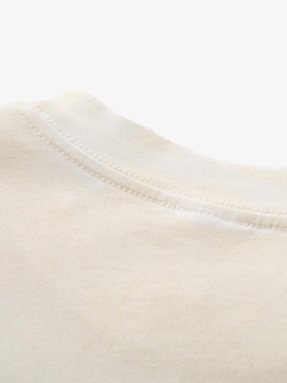 Cotton Blend Vintage Rock 'n' Roll Graphic T-Shirt with 1977 Punk Band Print and Distressed Wash Finish 