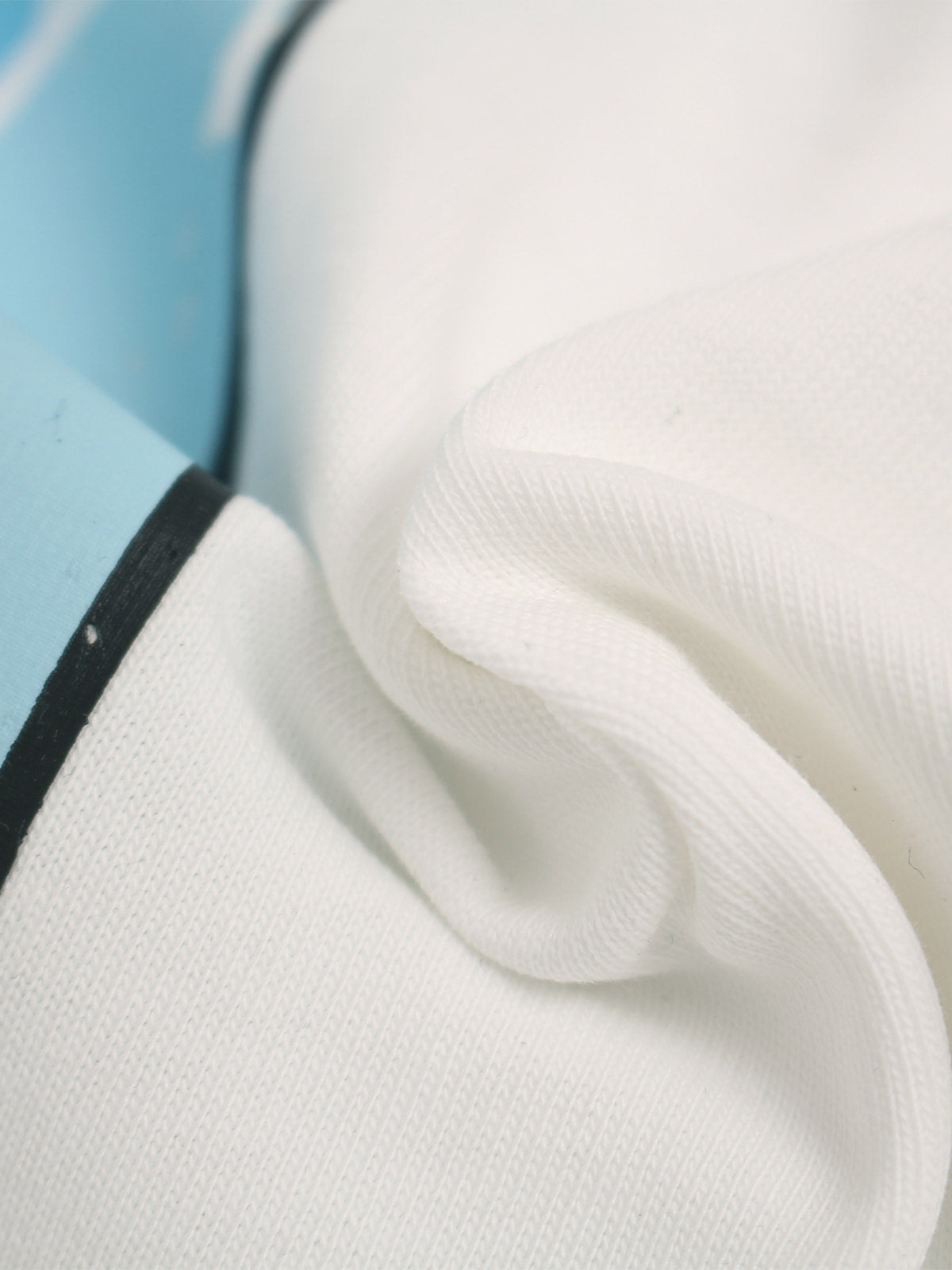 Cotton Oversized Graphic T-Shirt with Vintage Print and Patch Design 