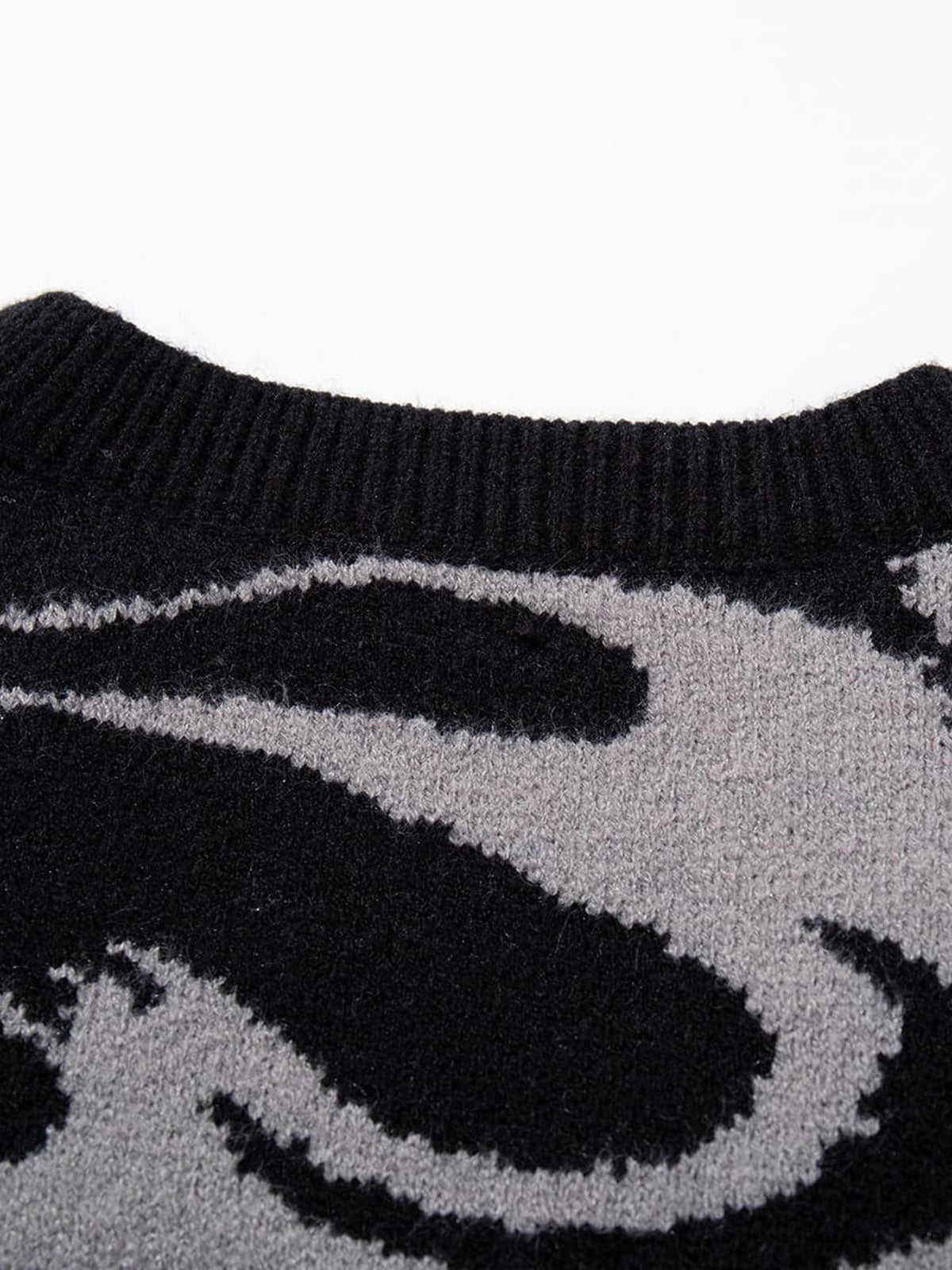 High Street Dark Skull Frayed-edge V-neck Sweater Vest 