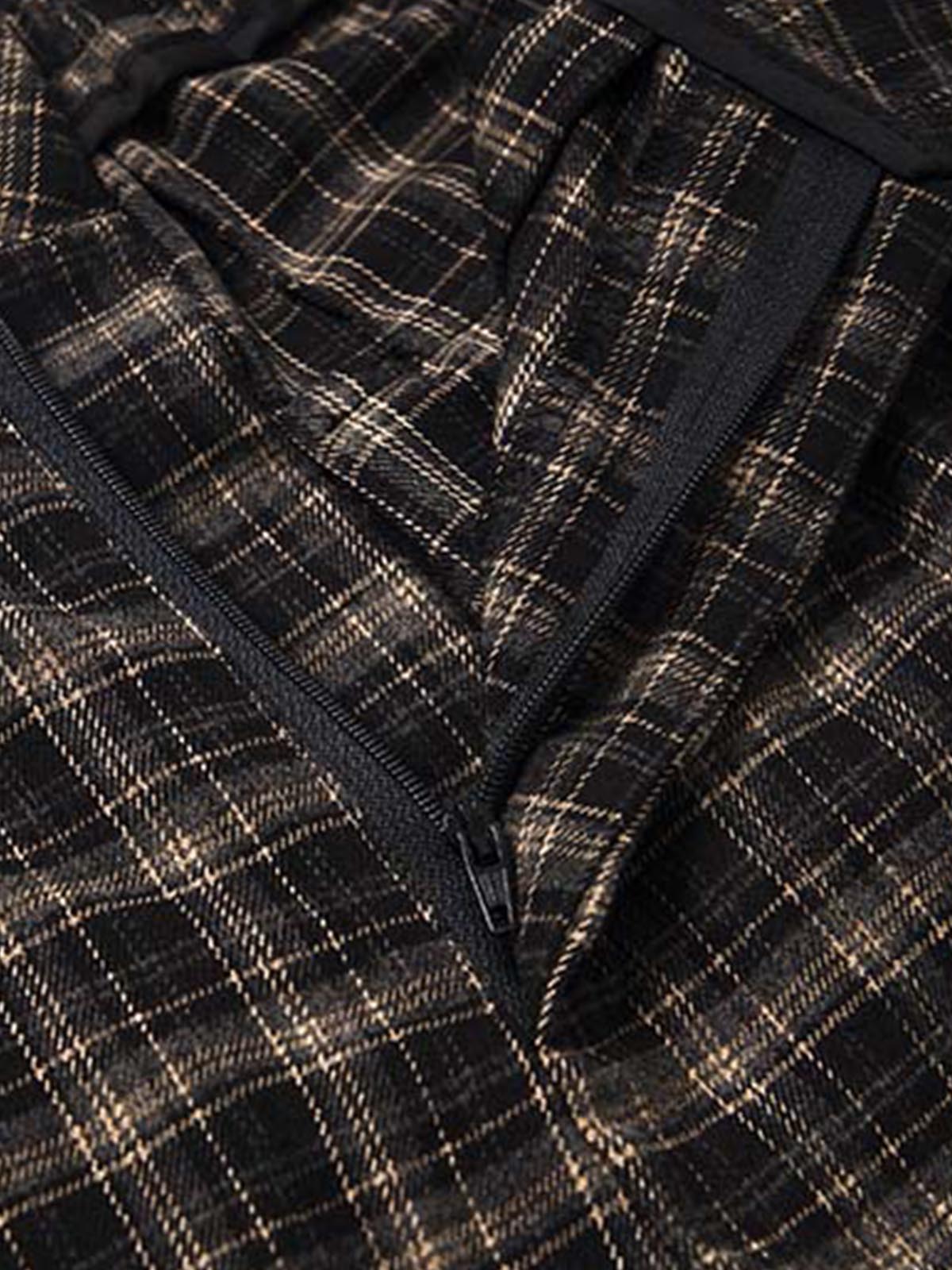 Plaid Cotton Cargo Shorts for Men - Oversized Fit with Multiple Pockets and Elastic Waistband 