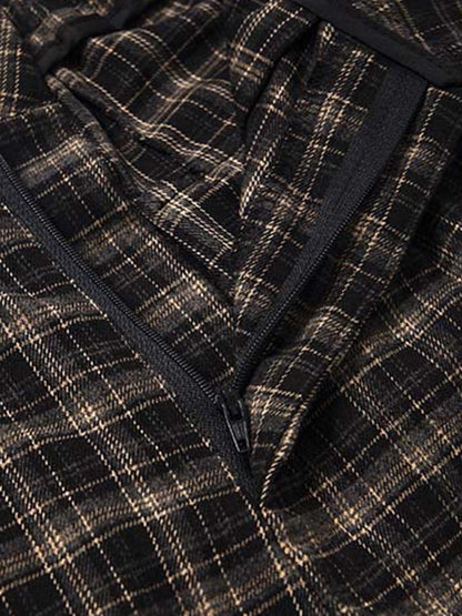 Plaid Cotton Cargo Shorts for Men - Oversized Fit with Multiple Pockets and Elastic Waistband 