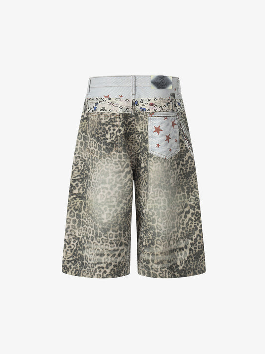 Short en jean léopard à détails charmants
