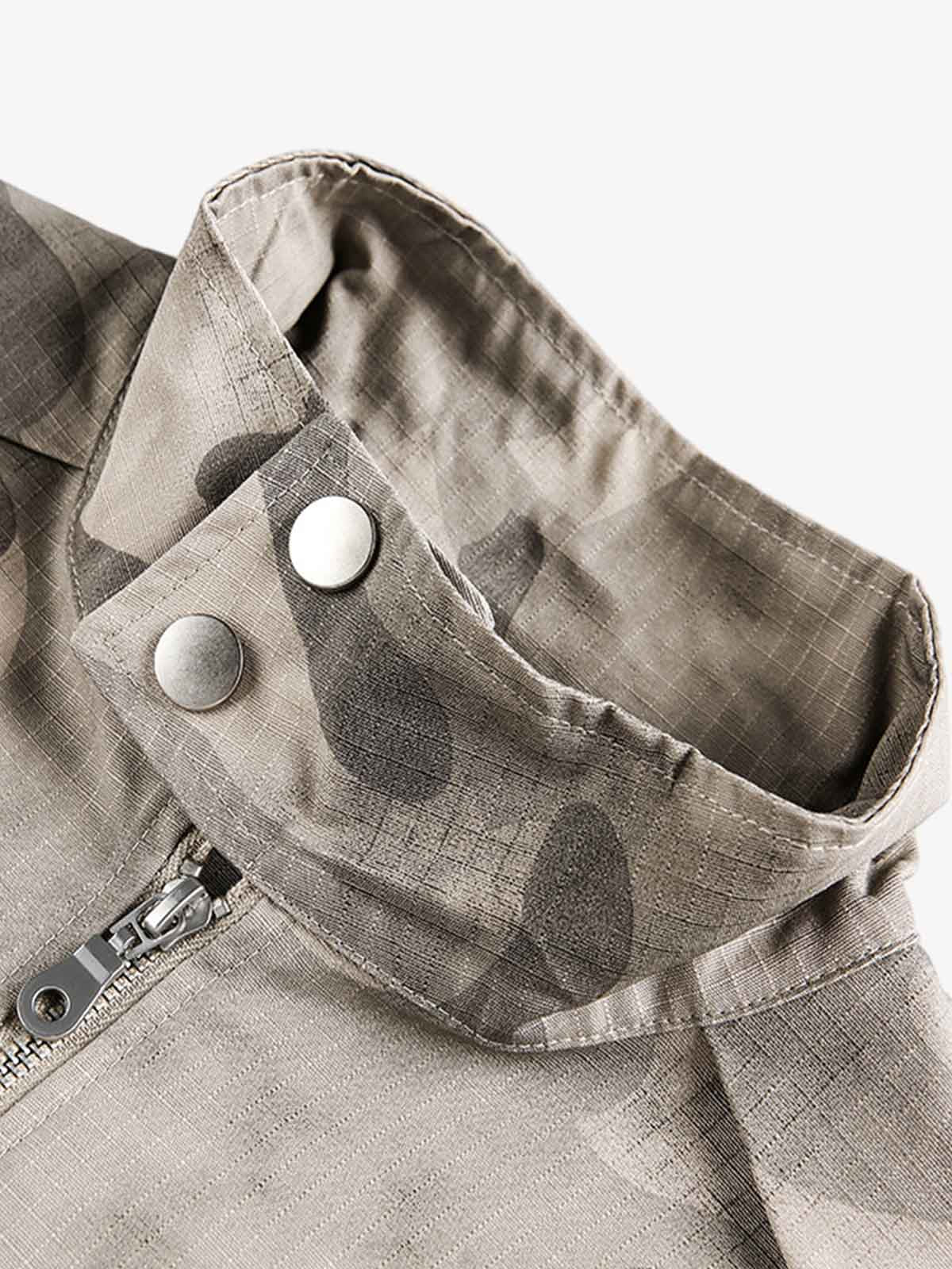 Camouflage Print Utility Jacket for Men - Stylish and Functional Design 