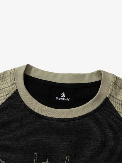 Raglan-T-Shirt mit gotischem Burgmotiv