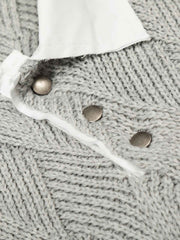 Retro Contrast Collar Embroidery Knit Sweater 