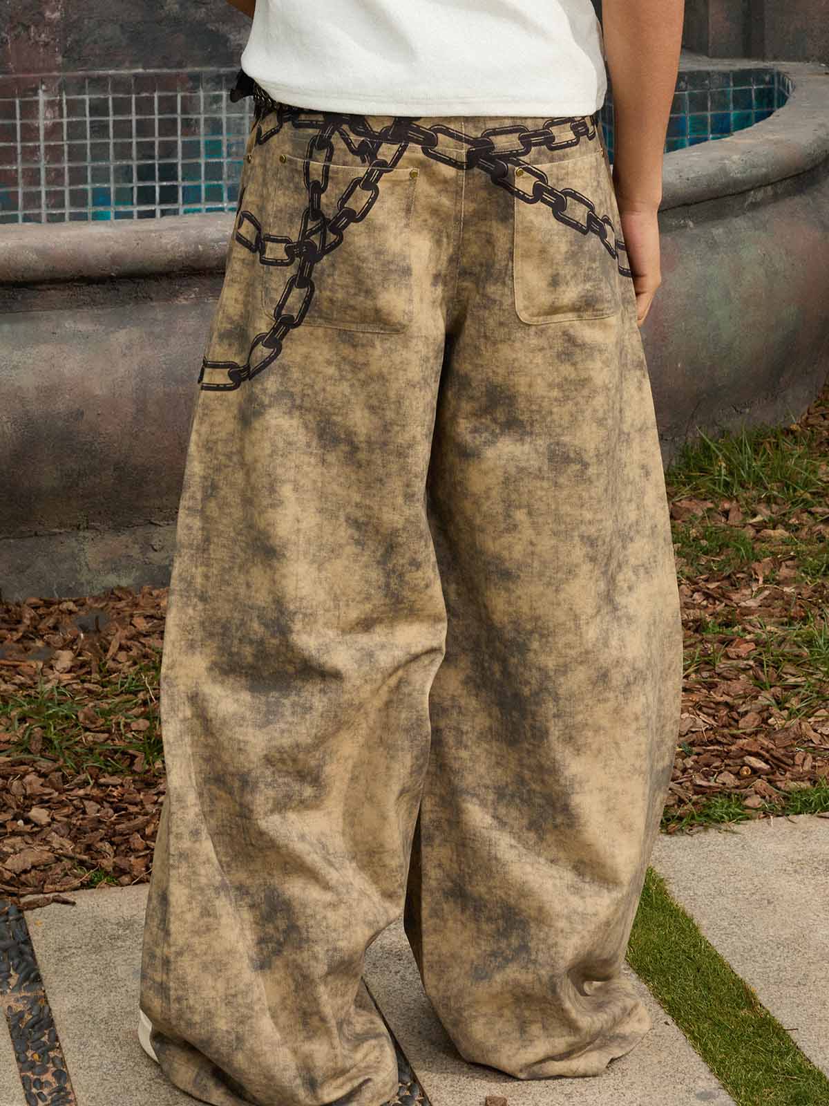 Supermade Distressed Chain And Key Print Baggy Pants 