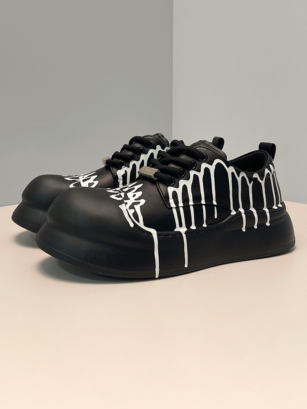 Graffiti Derby Platform Toe Shoes 