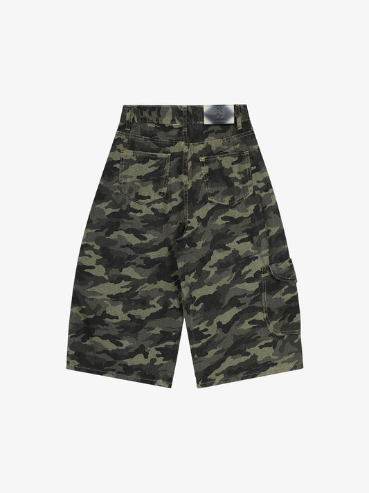 Camo Charm Detail Baggy Jorts