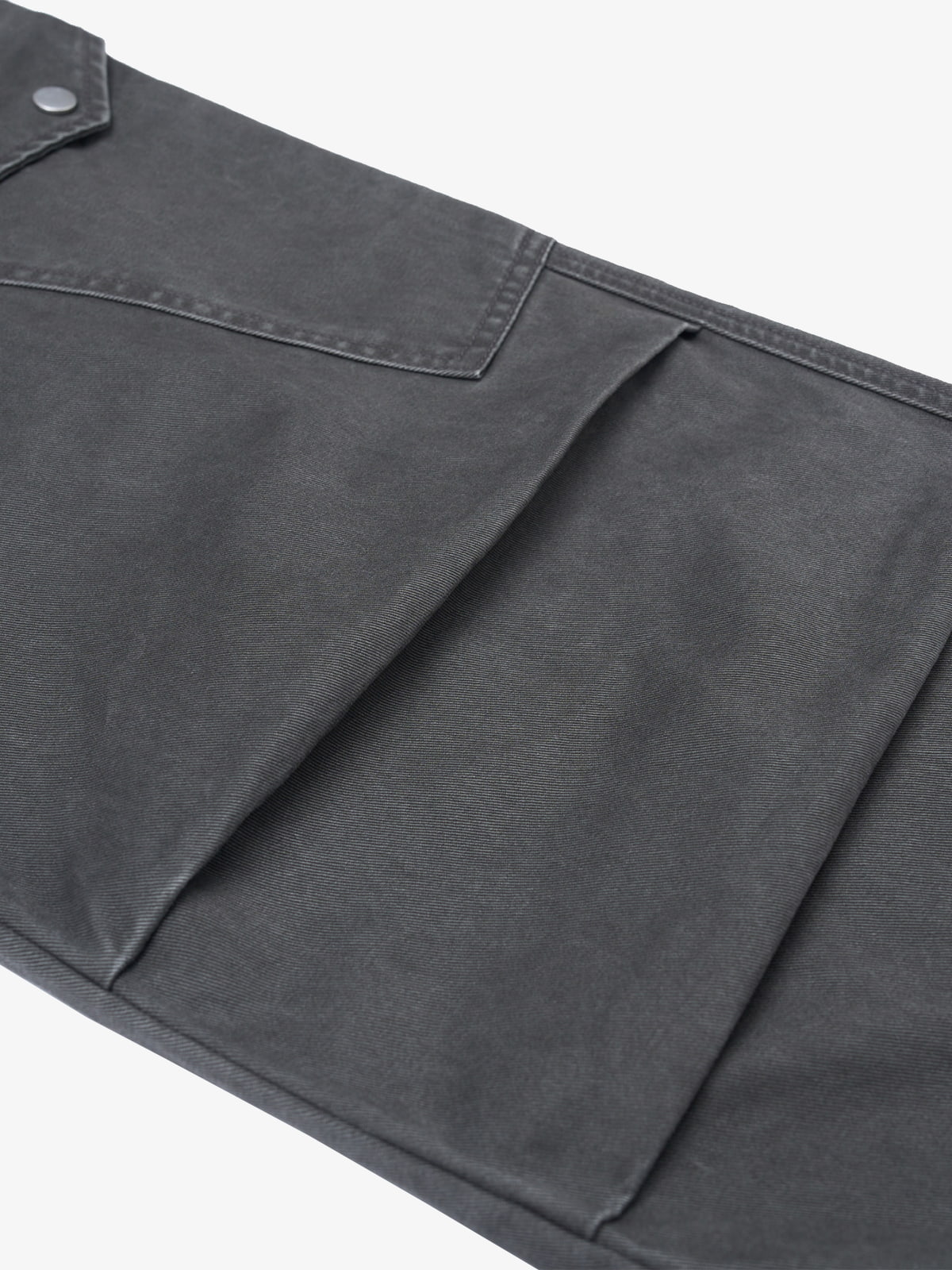 Cargo Pants with Multiple Pockets for Versatile Use 