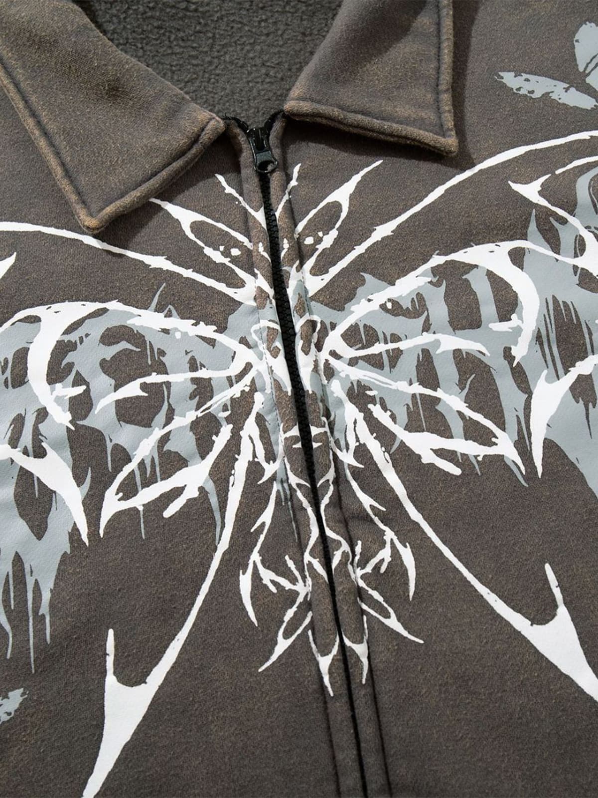 Skull Pattern Knit Sweater for Bold Fashion Statements 