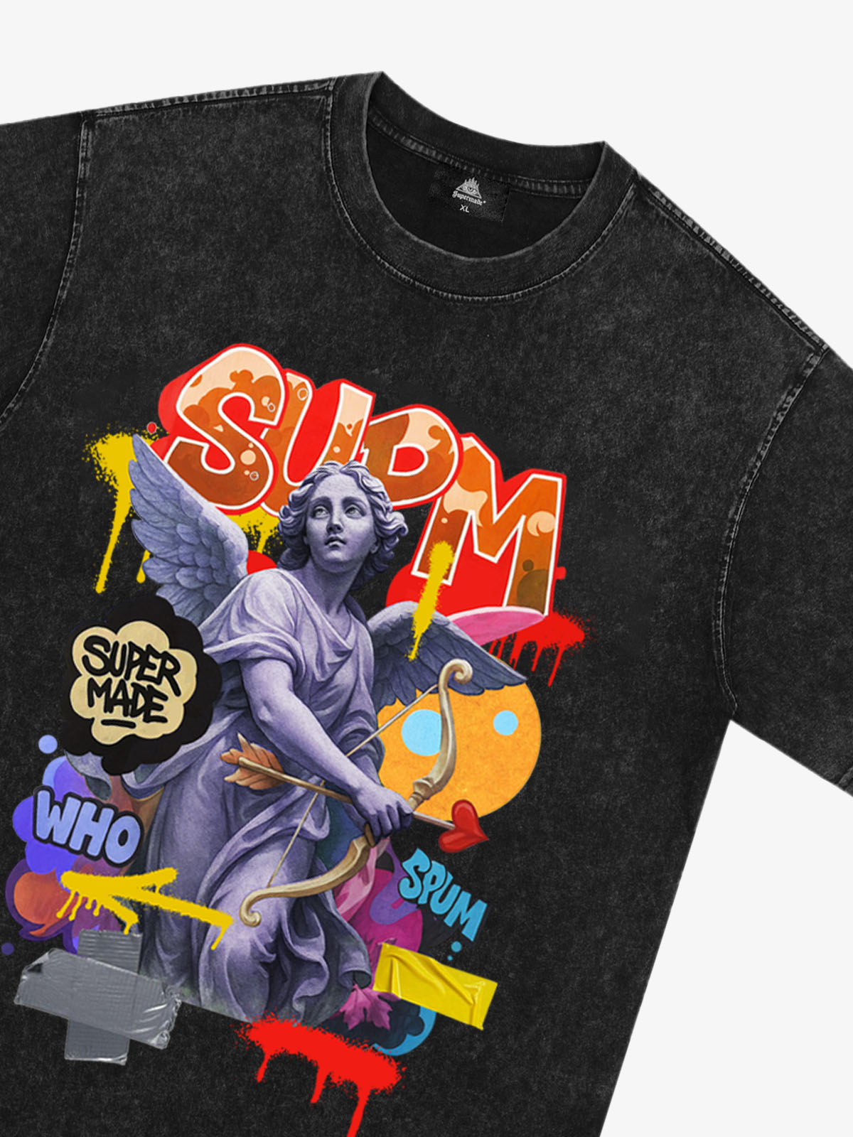 Angel statue and street graffiti mixed pattern T-shirt 