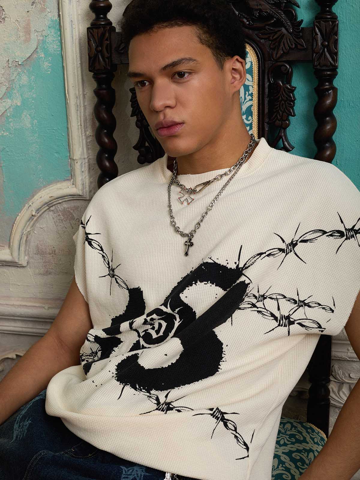 Supermade Waffle Thorn Print Sleeveless T-Shirt 